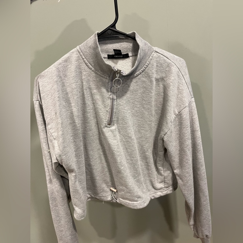 Grey cropped sweatshirt - forever 21